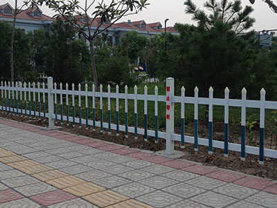 杭州玻璃钢草坪栅栏